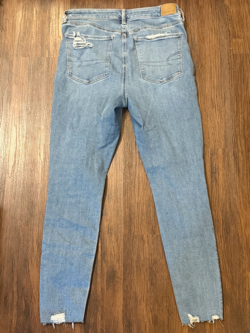 American Eagle Outfitters Light Blue Distressed Skinny Jeggings - Picture 7 of 9